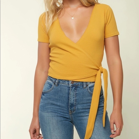 O'Neill Tops - NEW O’Neill Womens Tabby Cropped Top